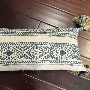 Anthropologie reversible lumbar pillow w/ corner tassels